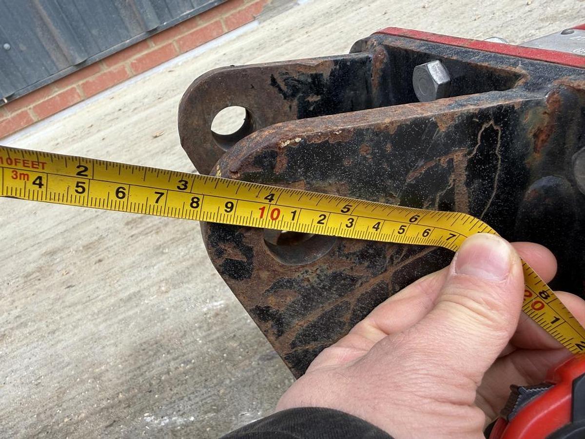 Used Socomec DMS 50 0,7 - 1,2 t Hydraulic Breaker