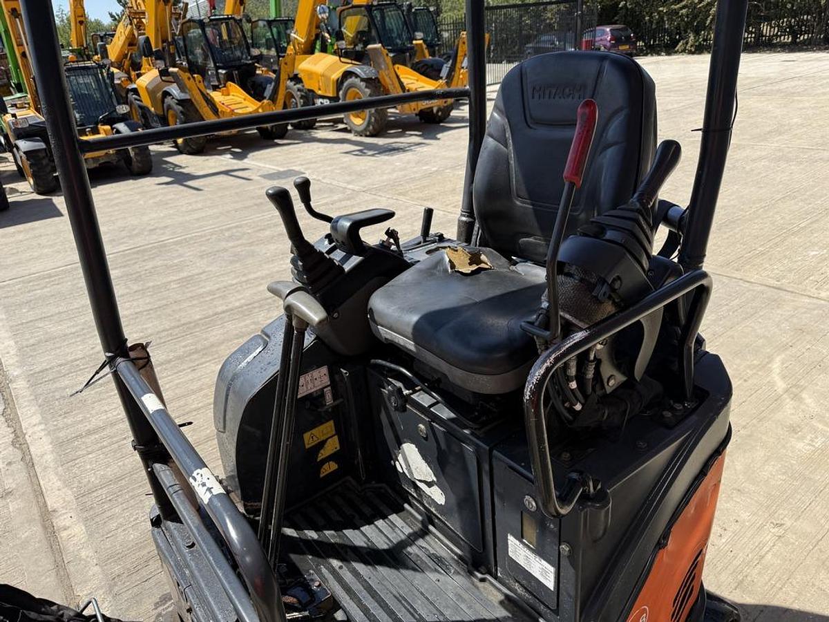 Used Hitachi ZX17 U-2 2t Mini Excavator