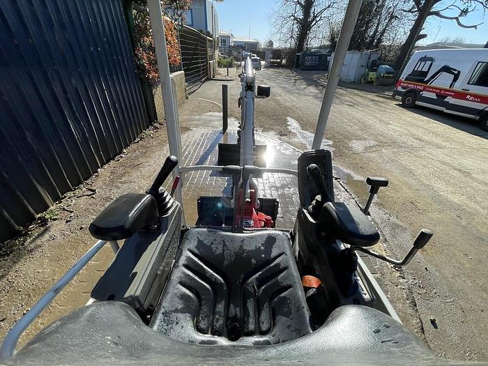 Used Takeuchi TB216 1.8t Mini Excavator