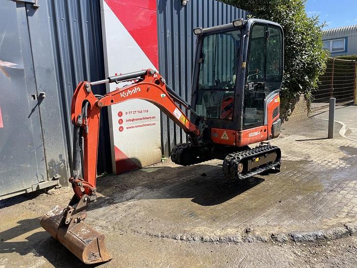 Used KUBOTA KX016-4