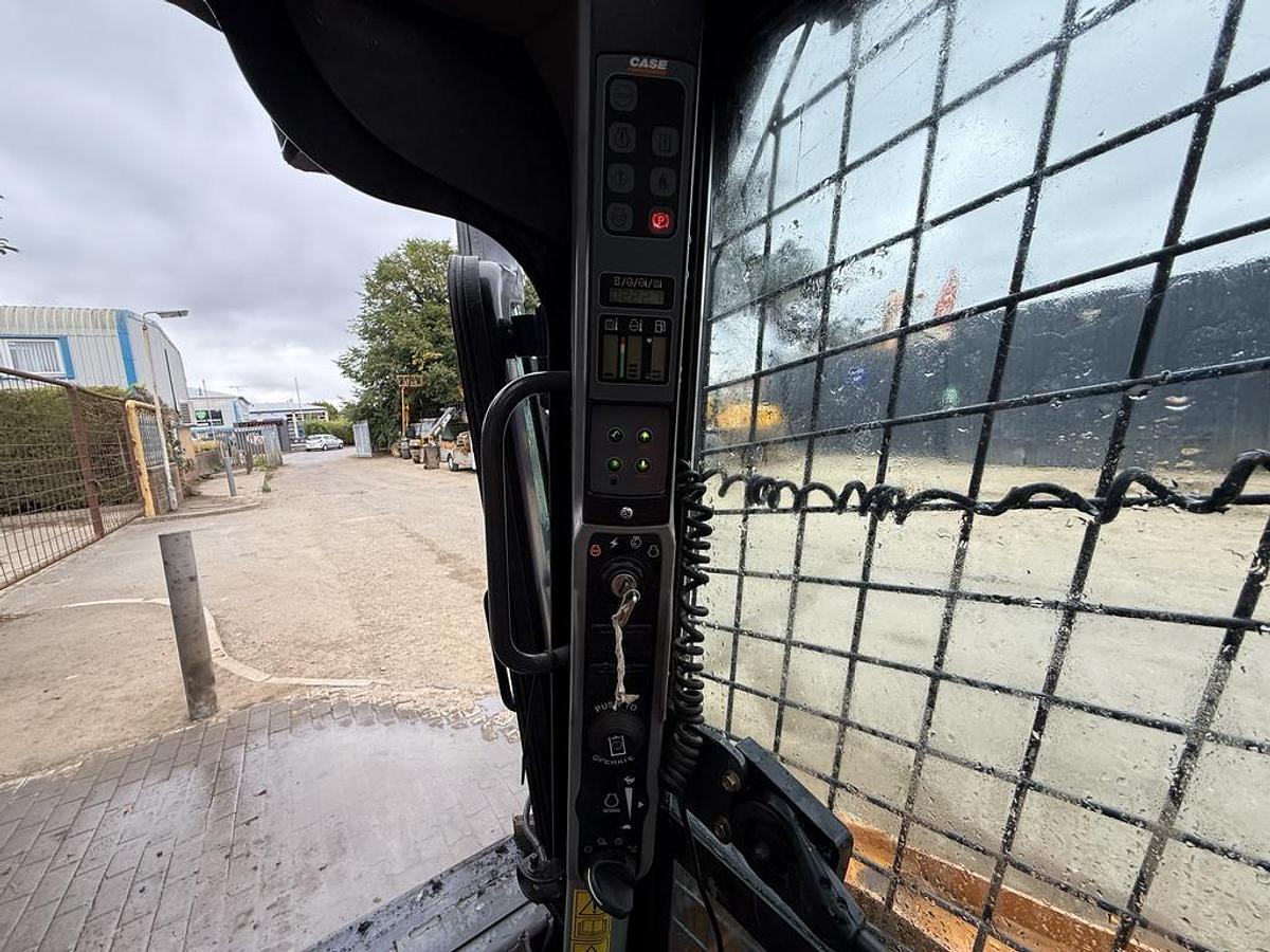 Used Case SR130B Skid Steer Loader