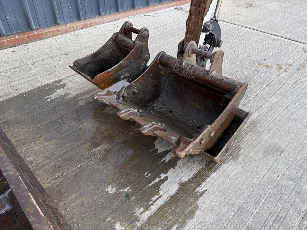 Used Bobcat E26 2.6t Mini Excavator