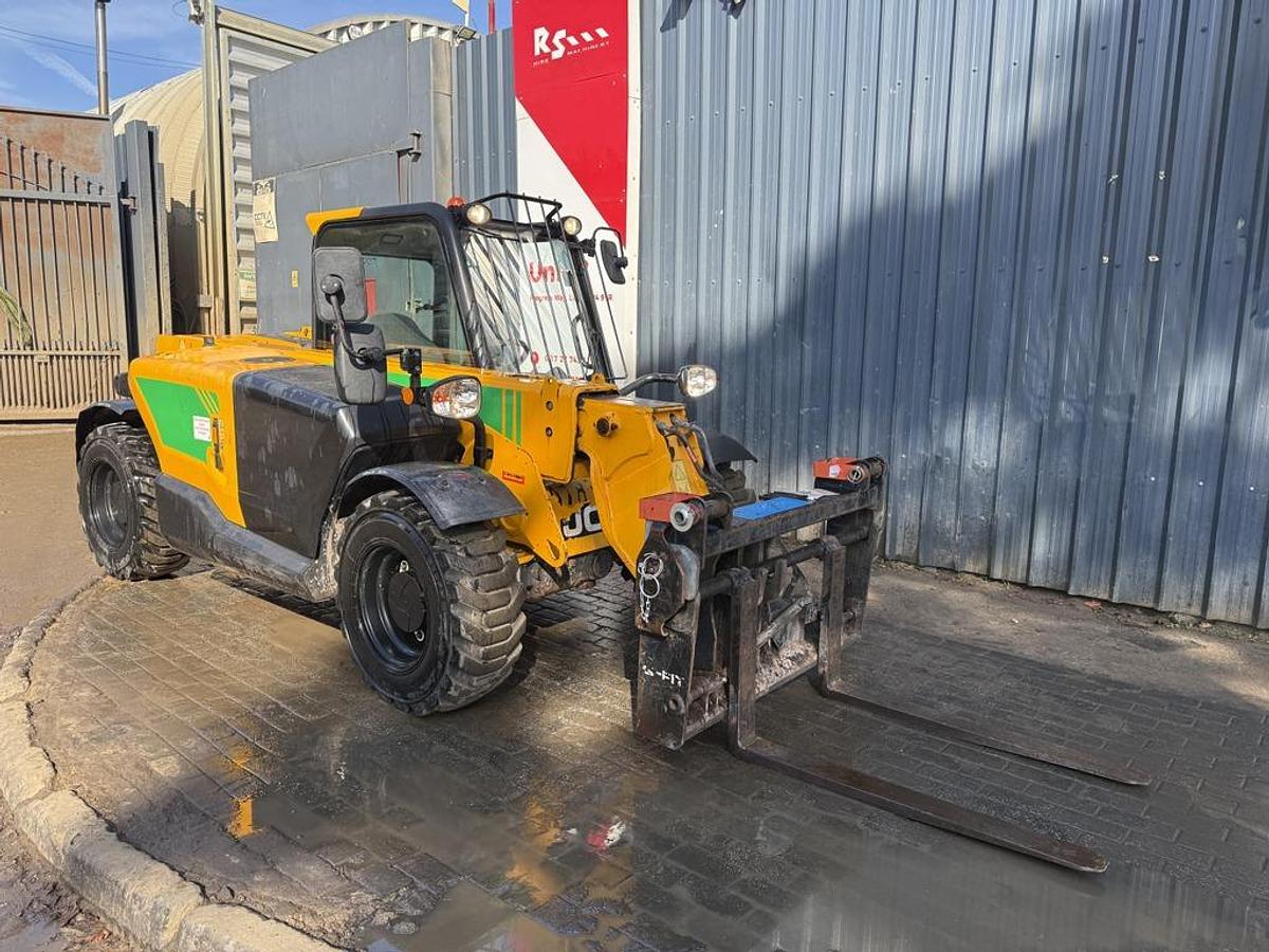 Used JCB 525-60 2.5t 6m Telehandler