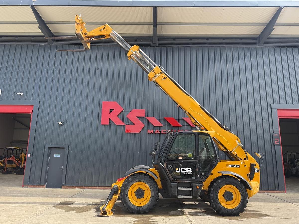 Used 2021 JCB 540-140