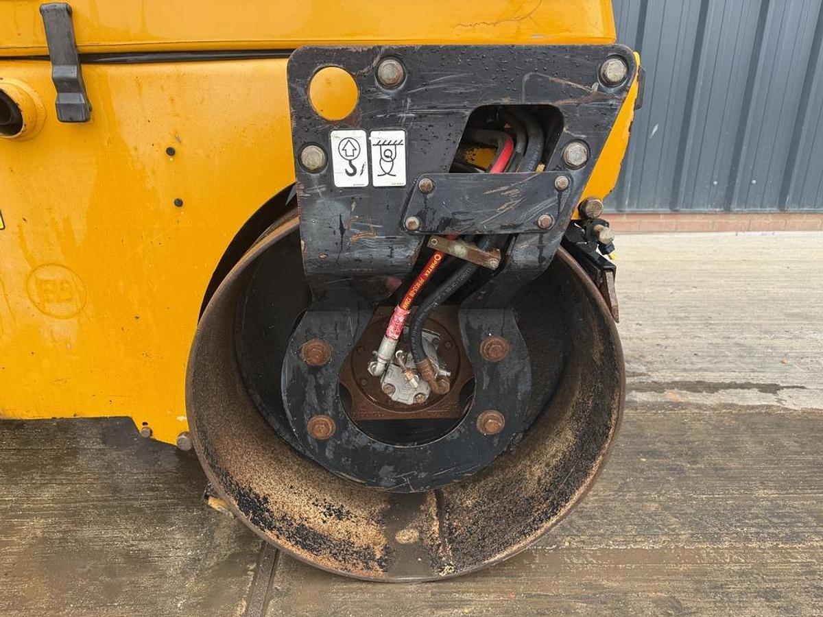 Used JCB VMT260-120 3t Roller