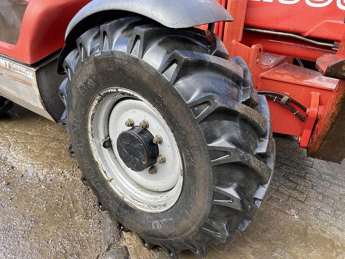 Used Manitou MT 1435 SL 14m Telehandler