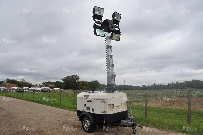 Used TOWER LIGHT VB-9
