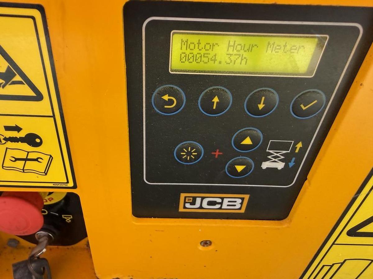 Used JCB S1930E 8m Electric Scissor Lift