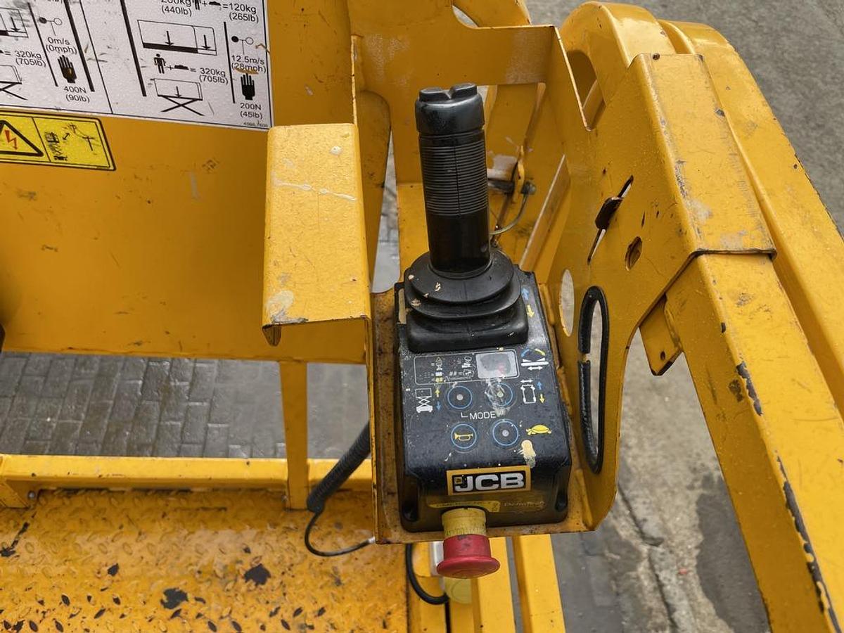 Used JCB S3246E 12m Electric Scissor Lift