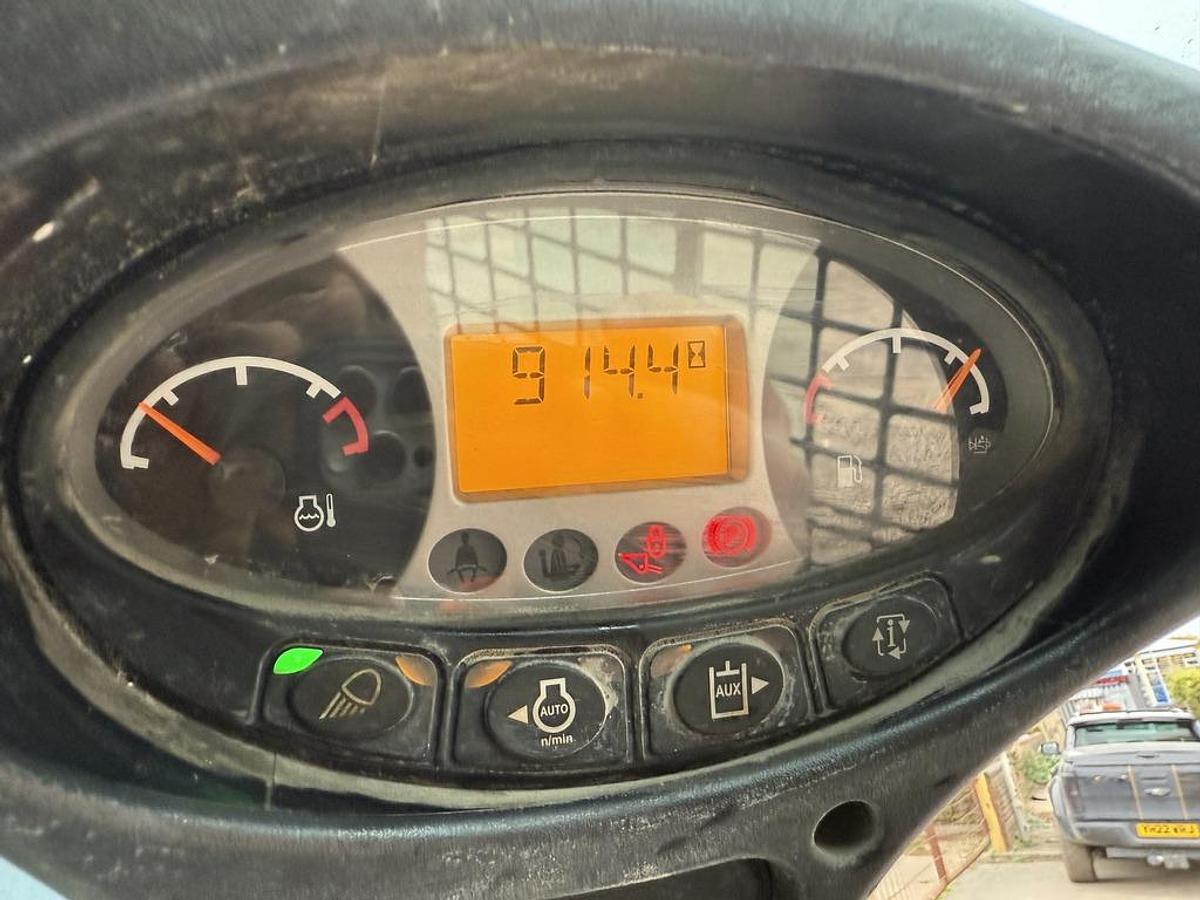 Used Bobcat S550 Skid Steer Loader