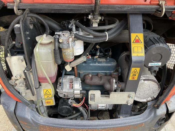 Used KUBOTA KX016-4