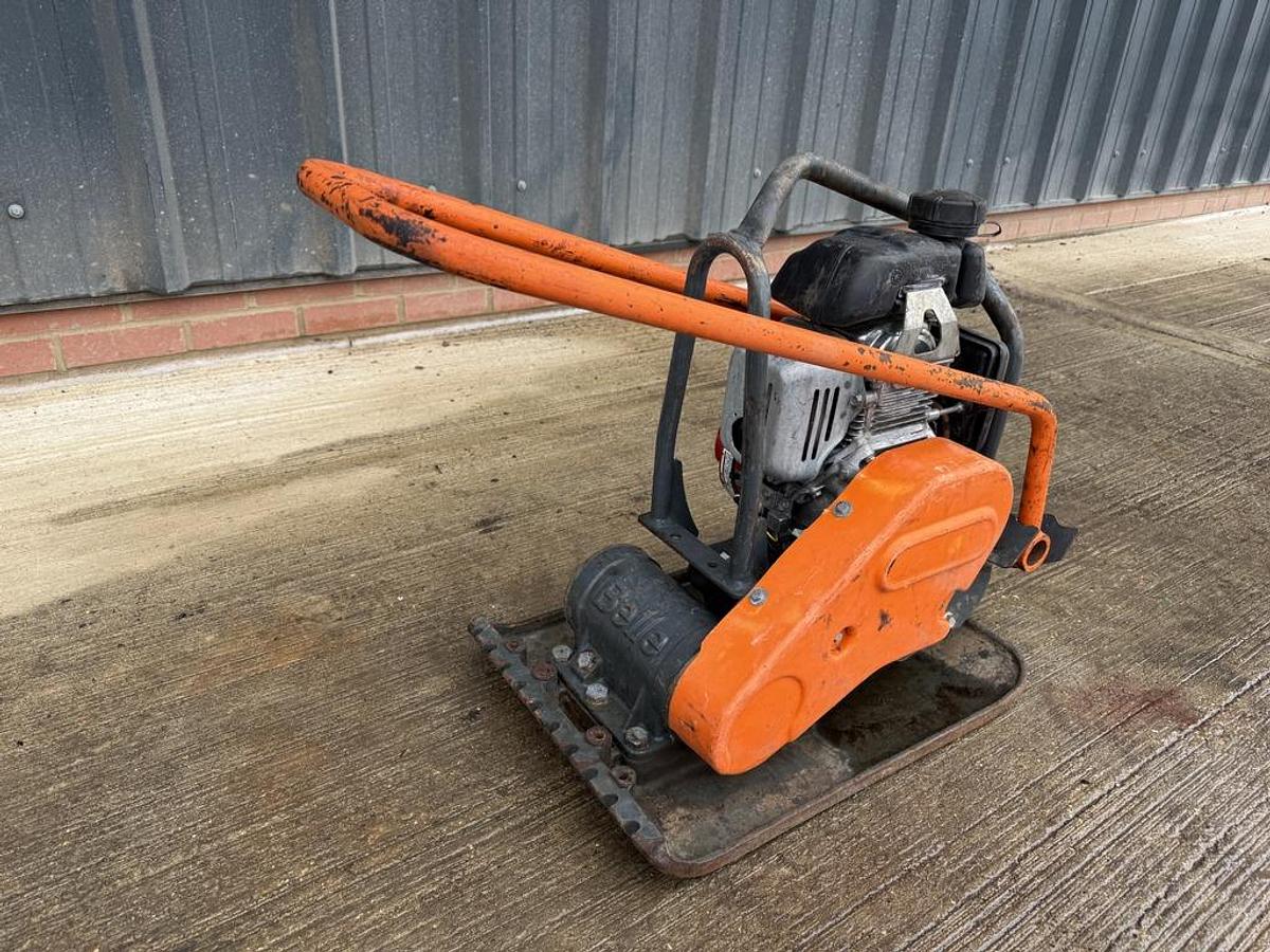Used Belle PCLX 400 66kg Plate Compactor