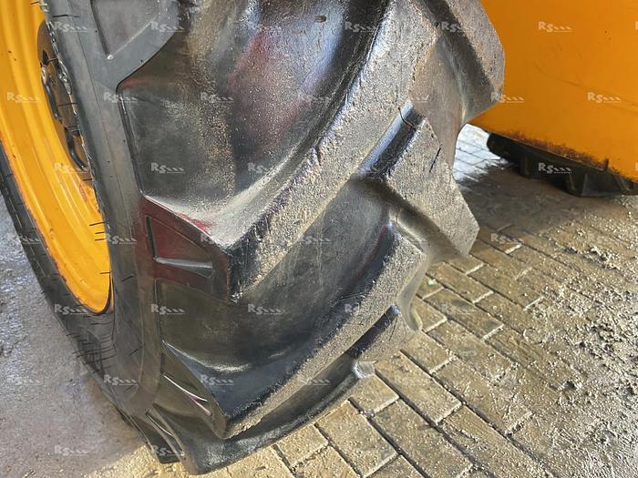 Used JCB 531-70