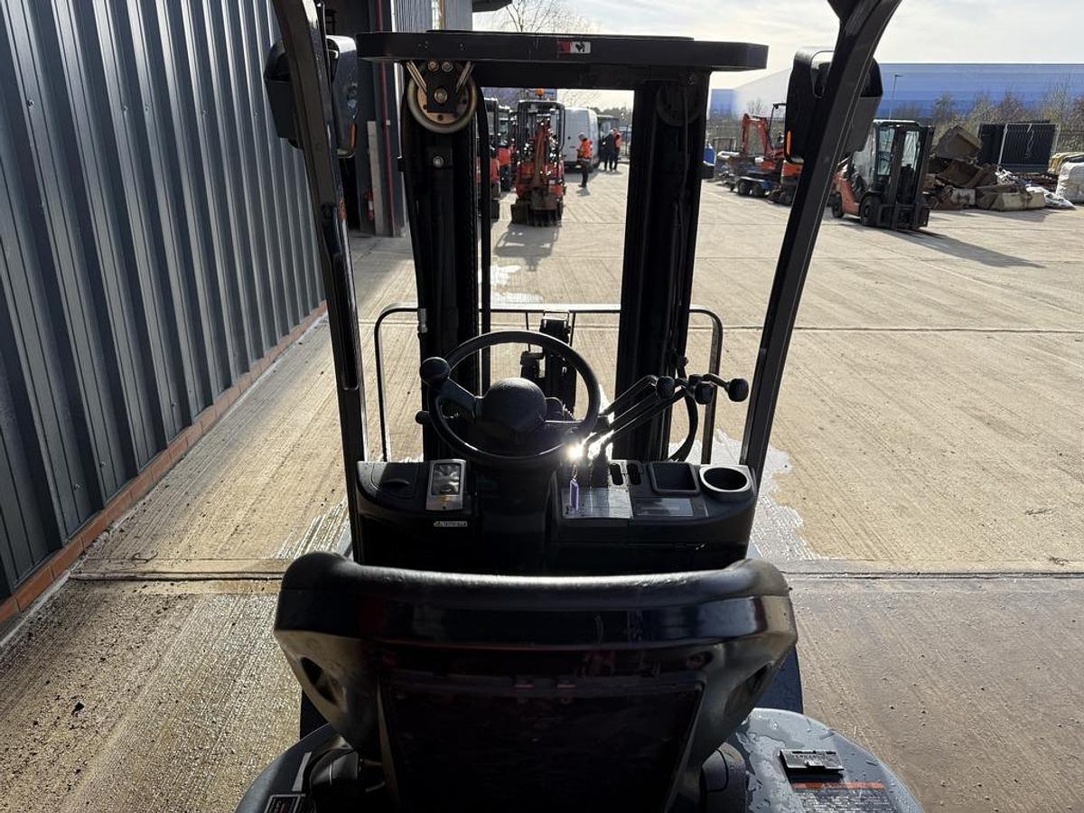 Used Toyota Tonero 2t LPG Forklift