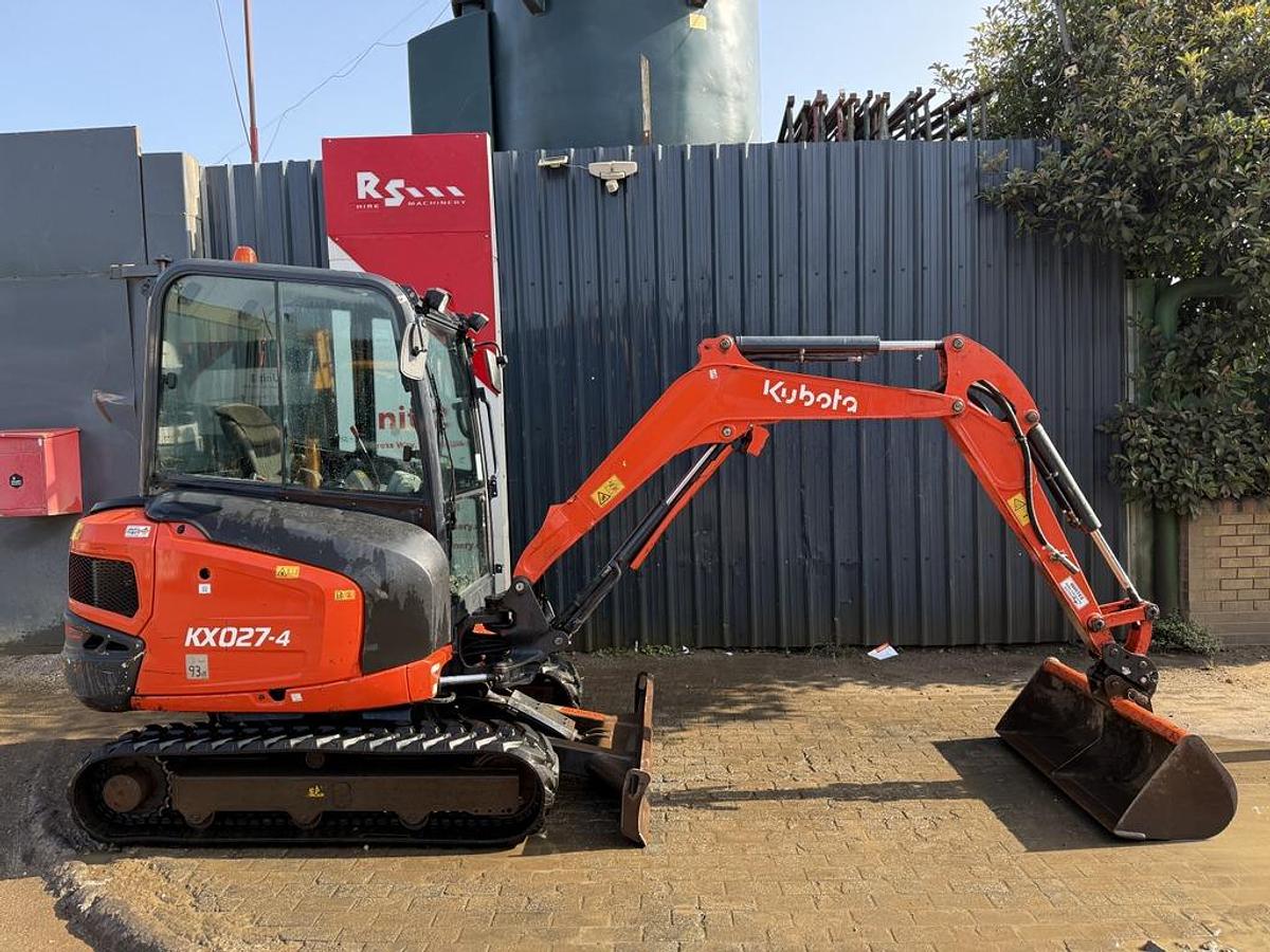 Used Kubota KX027-4 2.7t Mini Excavator