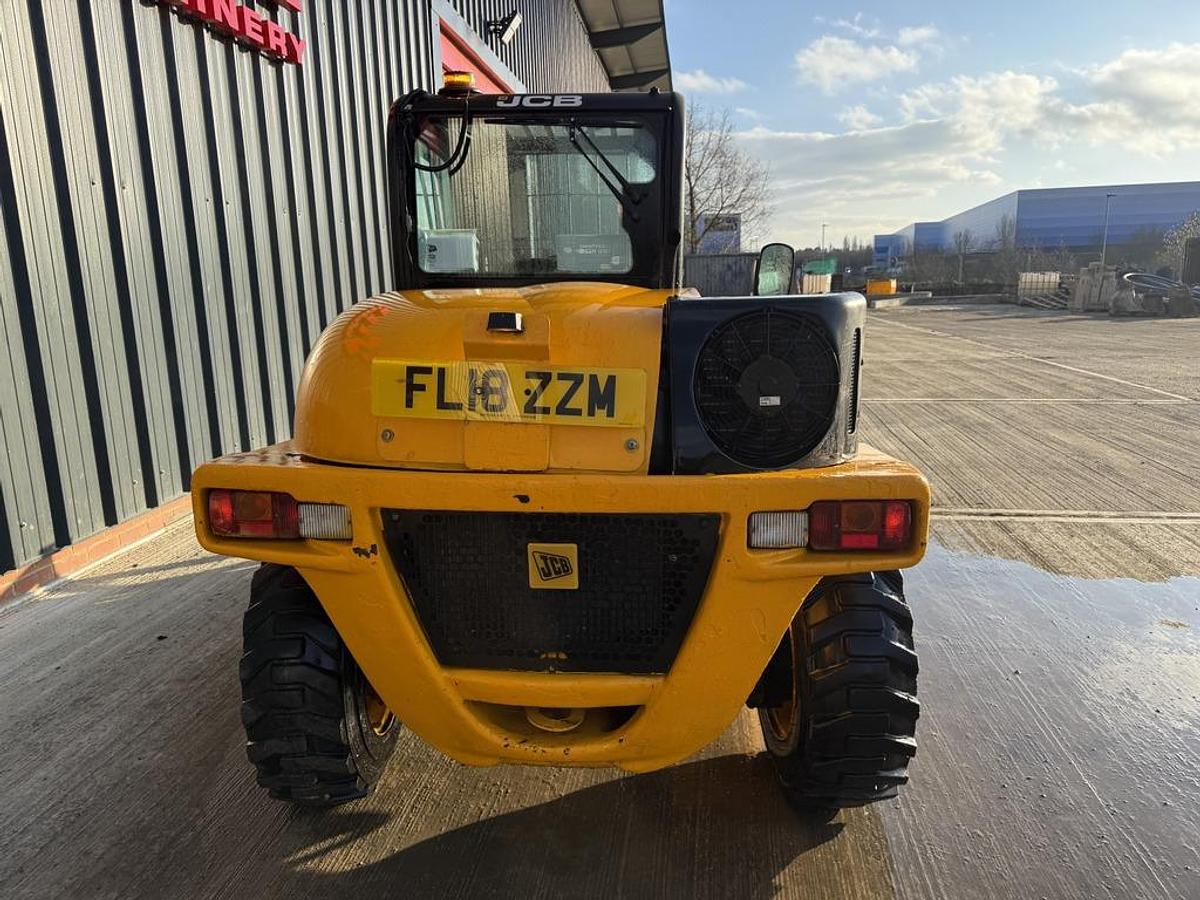 Used JCB 520-40 2t 4m Telehandler