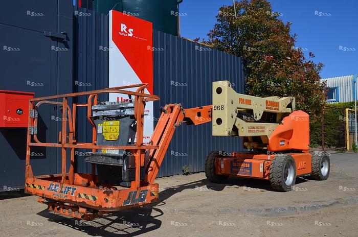 Used JLG M450 AJ