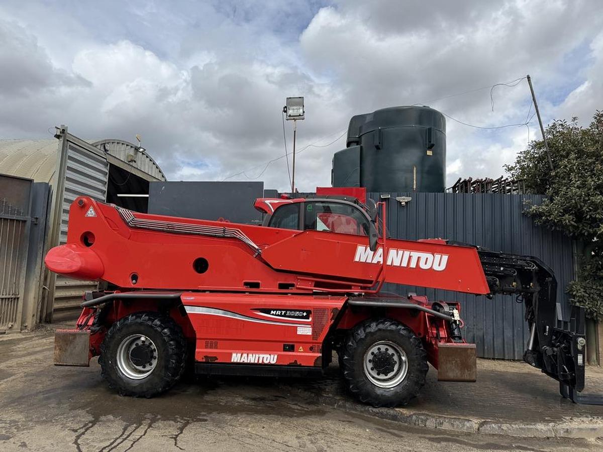 Used Manitou MRT 3050+ 30m ROTO Telehandler