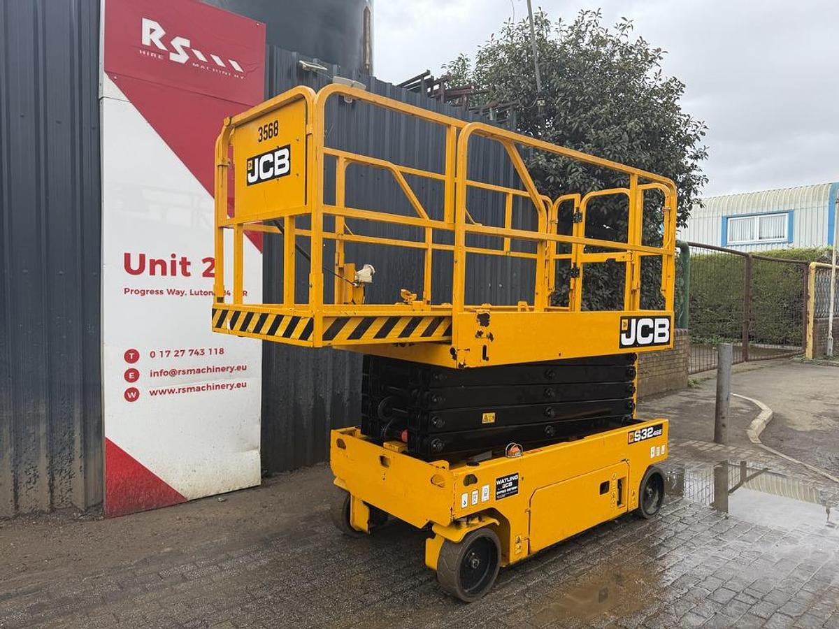 Used JCB S3246E 12m Electric Scissor Lift