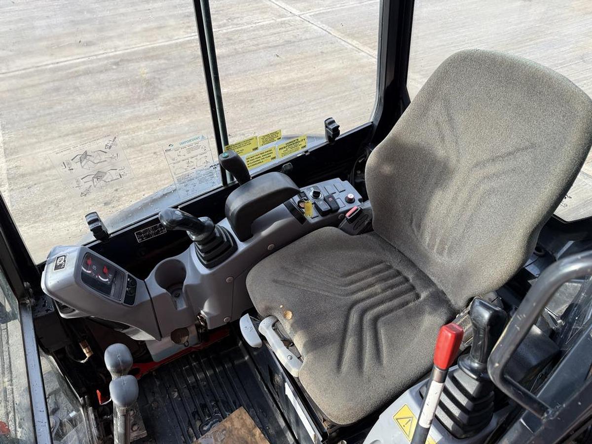 Used Kubota U27-4 2.7t Mini Excavator