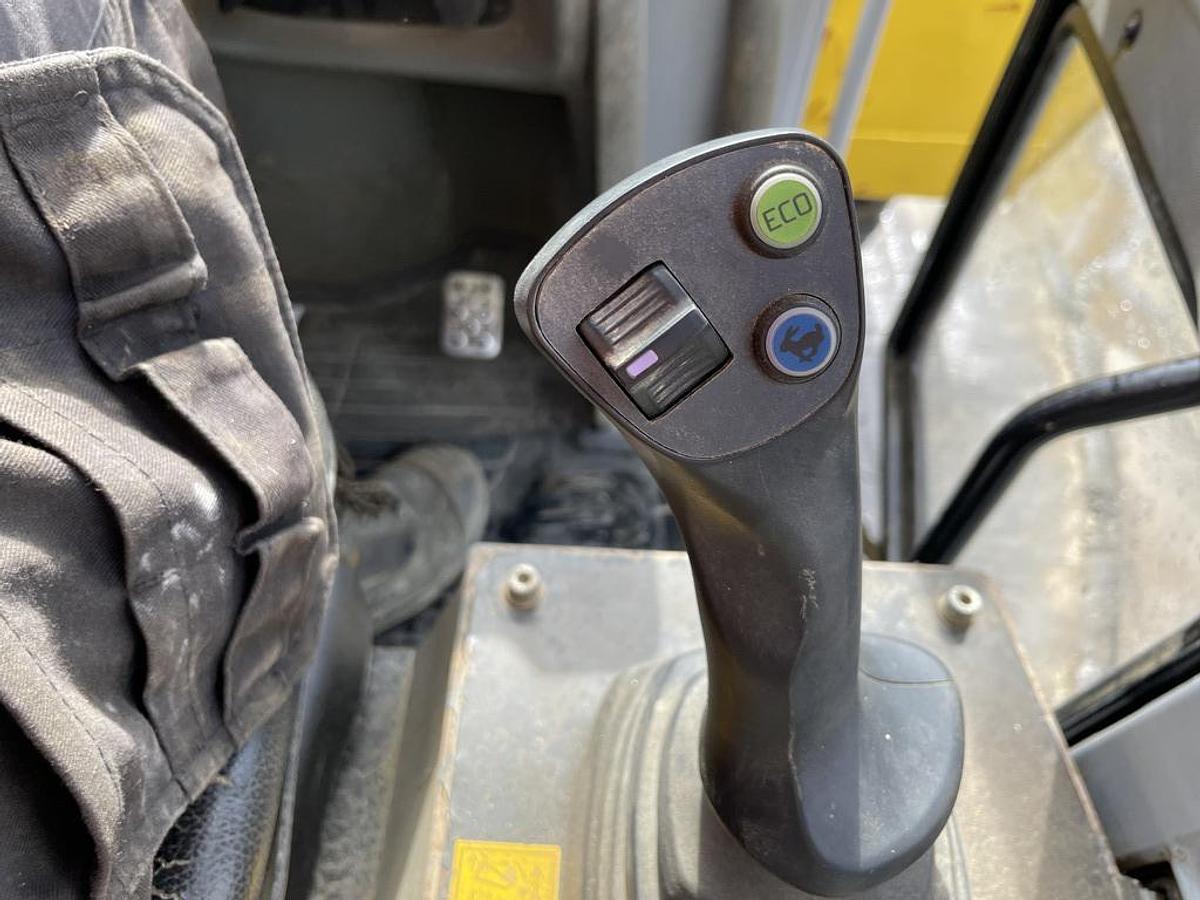 Used Wacker Neuson DW90 9 Ton Dumper