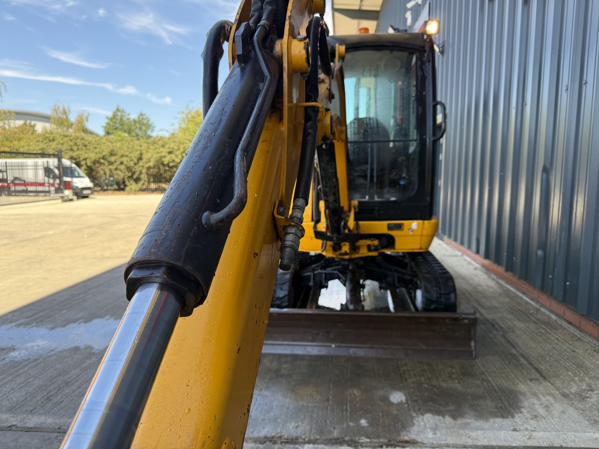 Used 2020 JCB 8025 ZTS