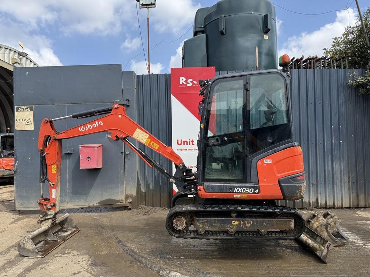 Used Kubota KX030-4 3t Mini Excavator