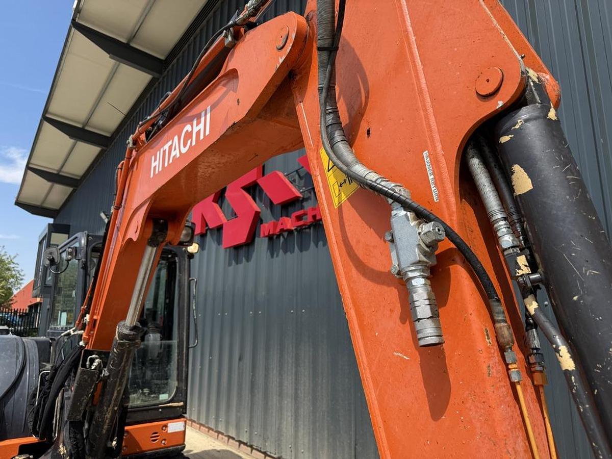 Used Hitachi ZX65 USB-5A 6t Mini Excavator