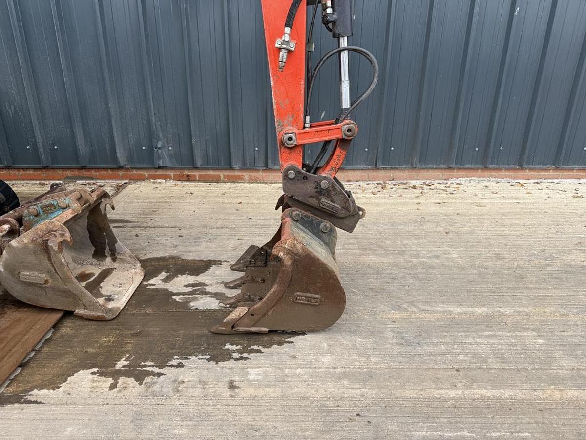 Used Kubota U27-4 2.7t Mini Excavator