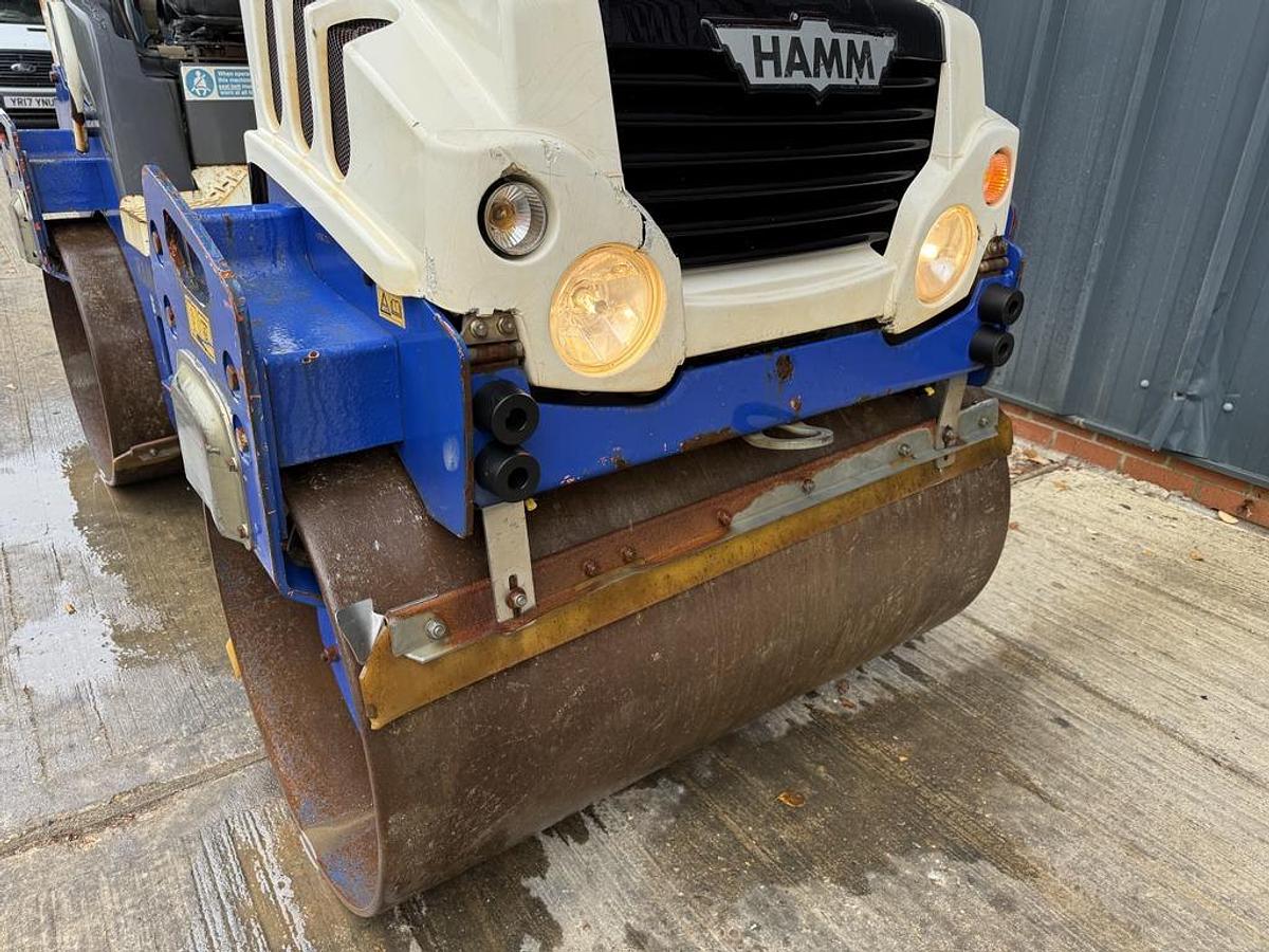 Used Hamm HD 12 VV 3t Roller