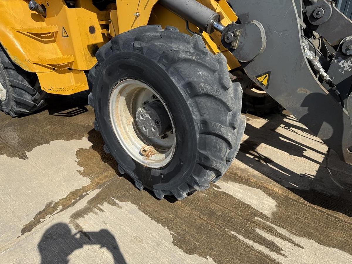 Used Volvo L40B Wheel Loader