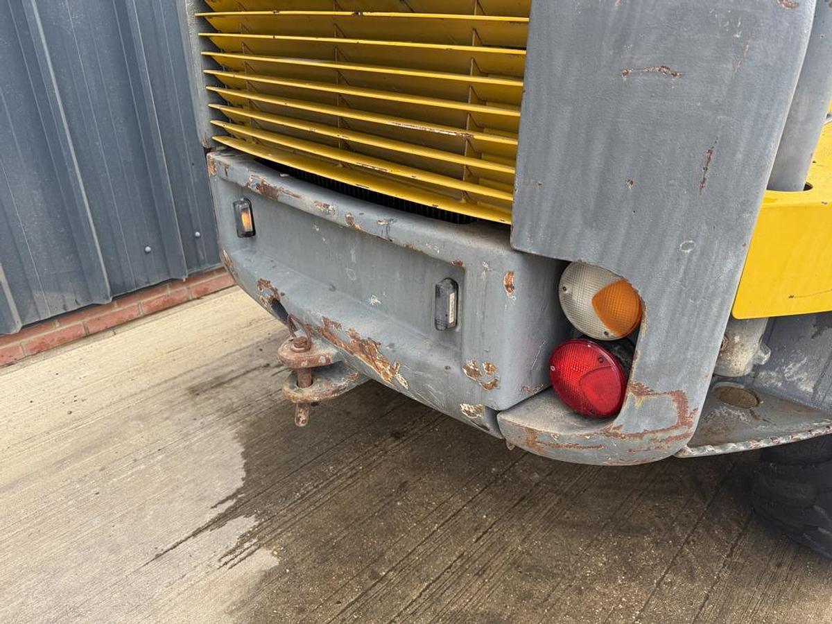Used Lifton 5001 5 Ton Swivel Dumper