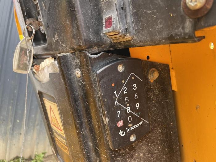 Used THWAITES 3 TONNE