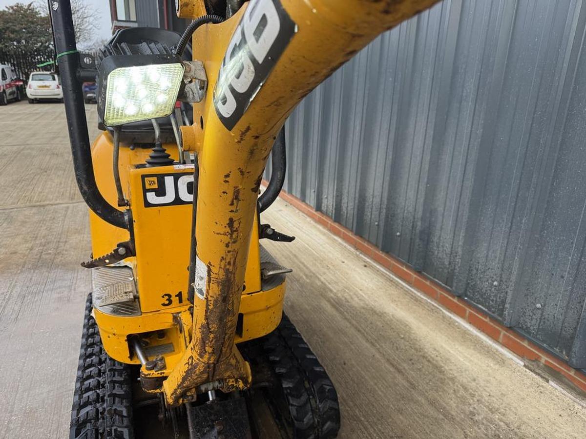 Used JCB 8008 CTS 1t Micro Excavator