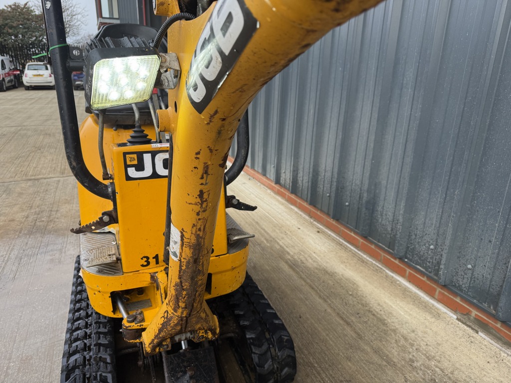 Used JCB 8008 CTS 1t Micro Excavator