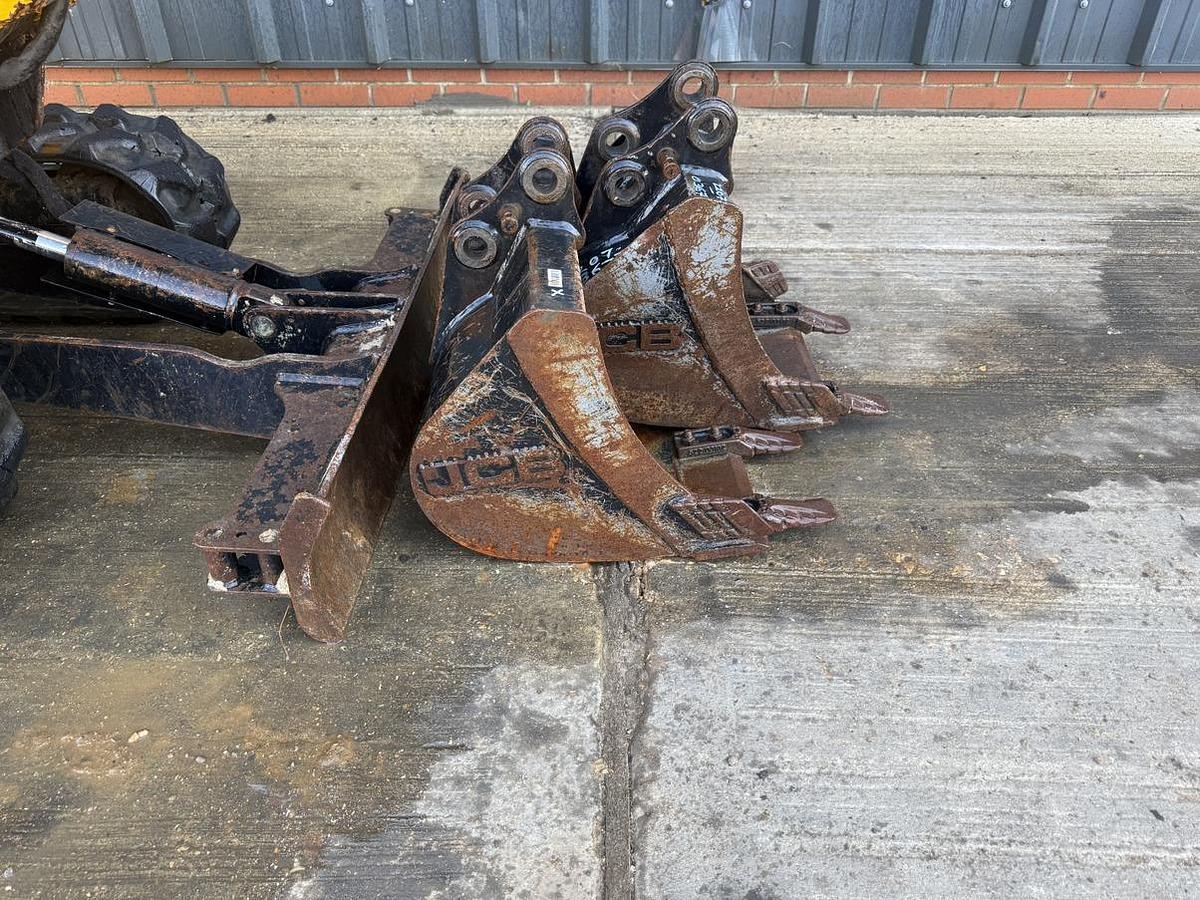 Used 2021 JCB 15C-1