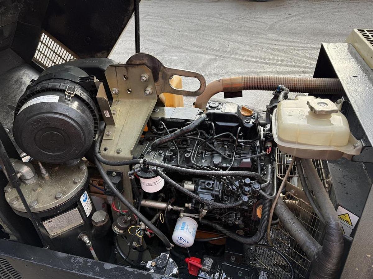 Used Doosan 7/41 4 m3/min Compressor