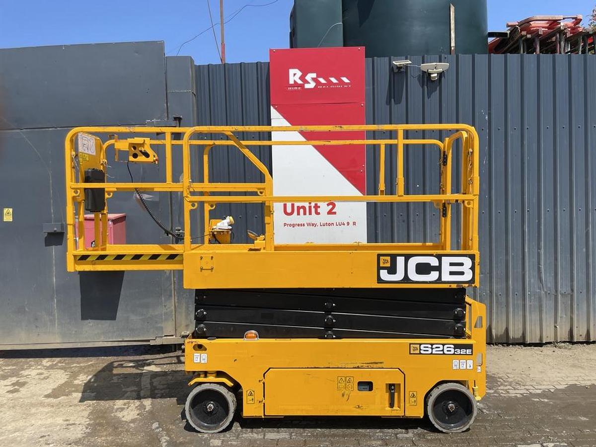 Used JCB S2632E 10m Electric Scissor Lift