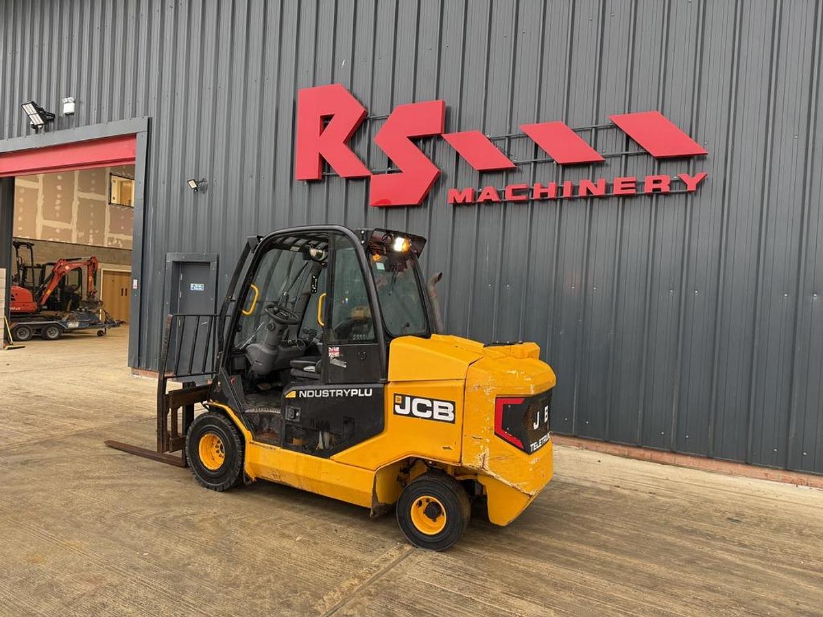 Used JCB Teletruk 30-19D 3t 4.4m Telehandler