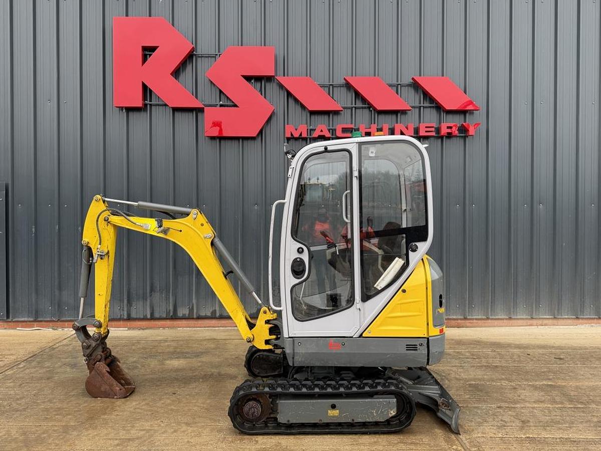 Used Wacker Neuson ET16 1,7t Mini Excavator +Trailer
