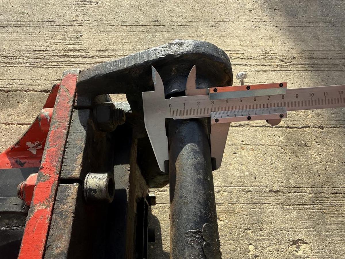 Used Atlas Copco RX 2 1,3 - 3,0 t Hydraulic Breaker