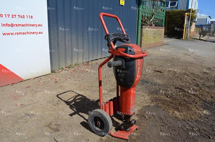 Used 2013 HILTI TE 3000-AVR Electric Breaker
