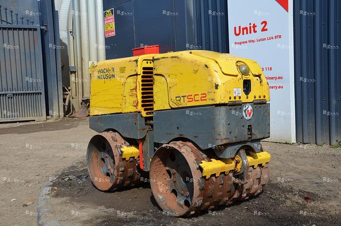 Used WACKER NEUSON RT82-SC2