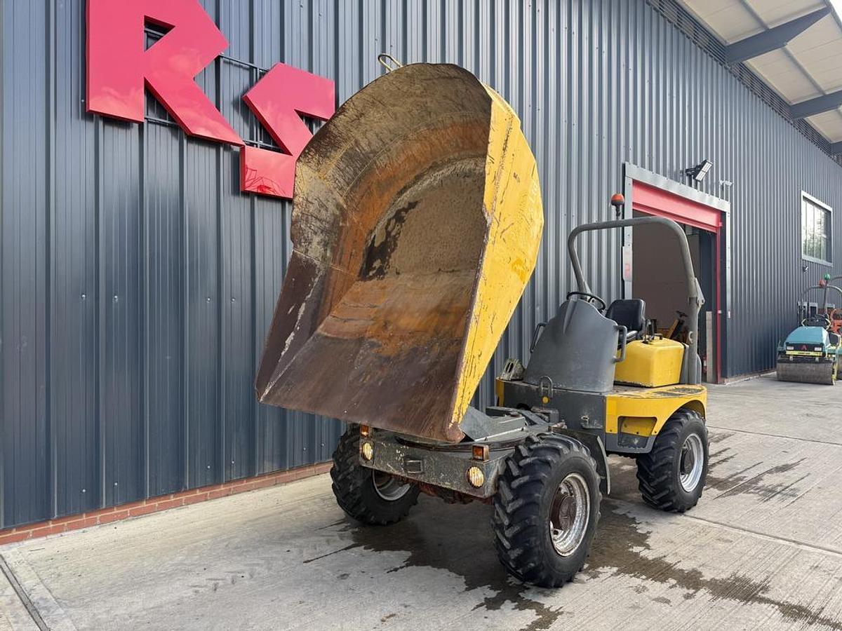 Used Lifton 5001 5 Ton Swivel Dumper