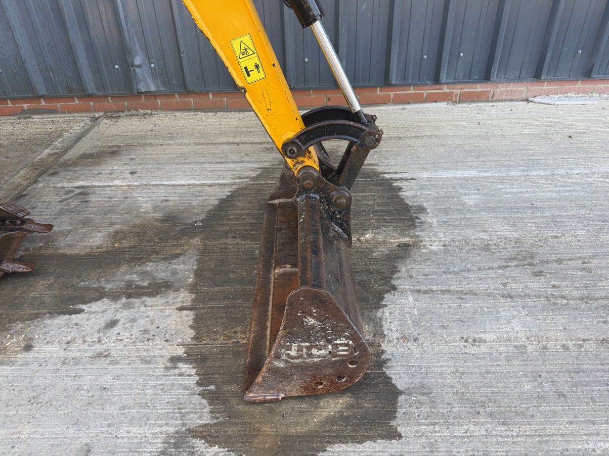 Used 2021 JCB 15C-1