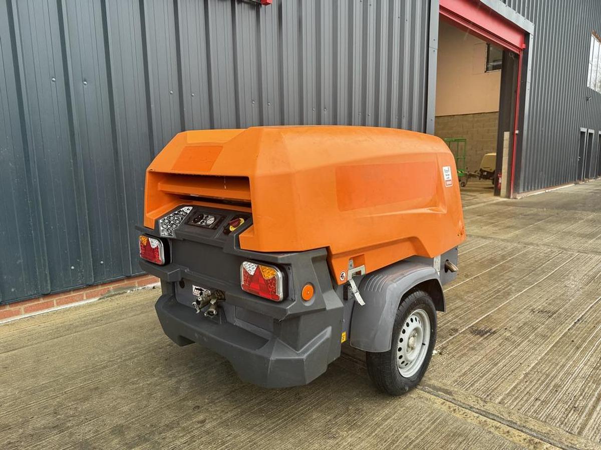 Used Atlas Copco XAS 58-7 3.0 m3/min Compressor