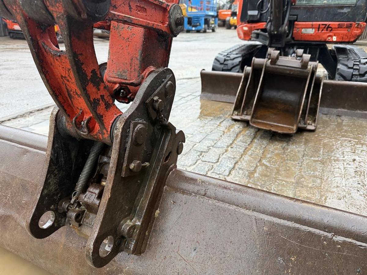 Used Kubota U27-4 2.7t Mini Excavator