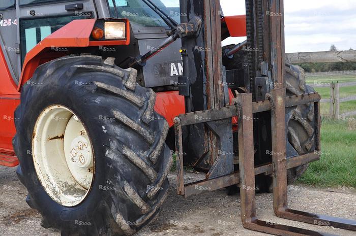 Used MANITOU M26-4