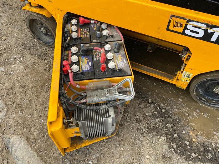 Used JCB S1930E 8m Electric Scissor Lift