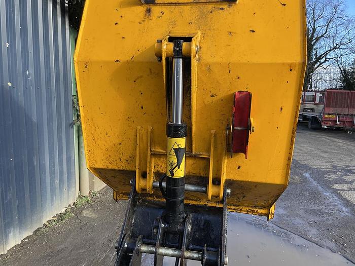 Used JCB 1THT 1 Ton High Tip Dumper